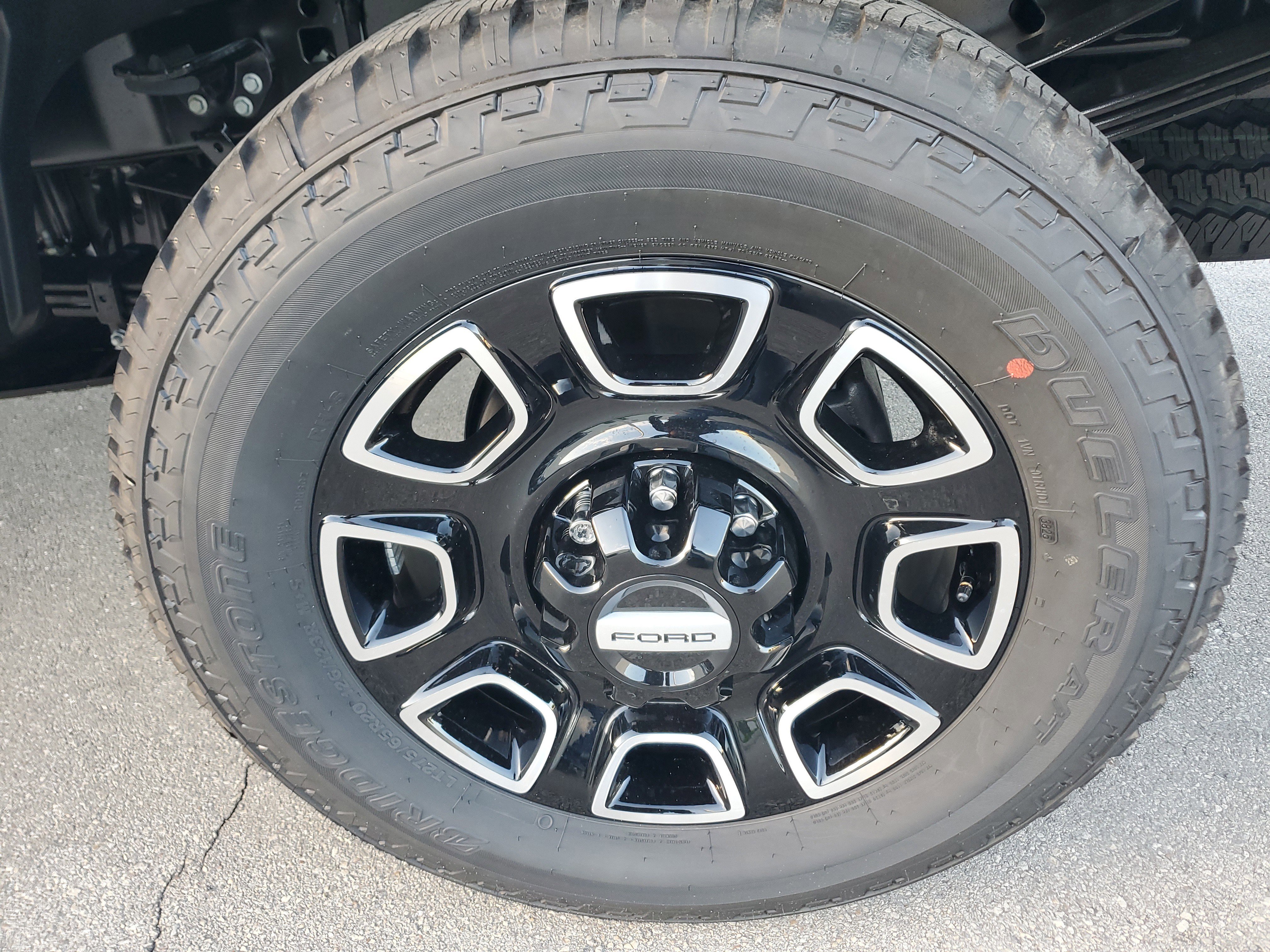 New 2026 Ford F350 Platinum AWD/4WD image 8