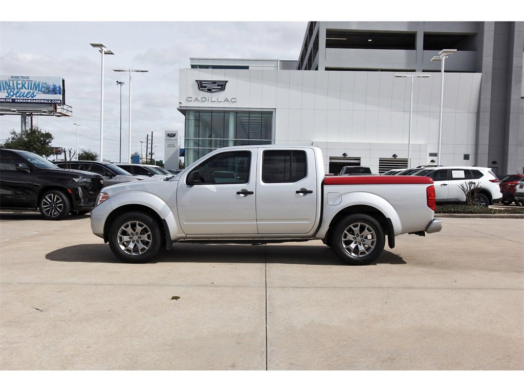 Used 2021 Nissan Frontier SV image 3
