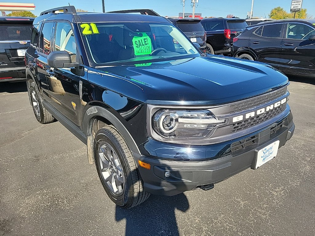 Used 2021 Ford Bronco Sport Badlands w/ Badlands Package AWD/4WD image 3