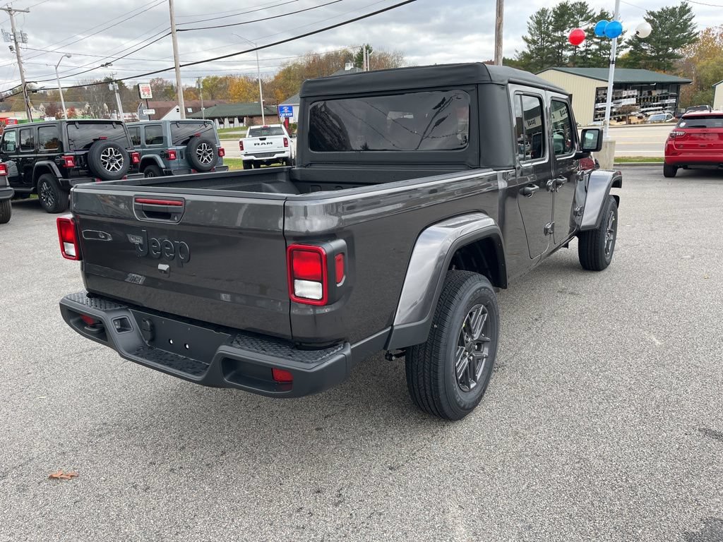 New 2026 Jeep Gladiator Sport AWD/4WD image 7