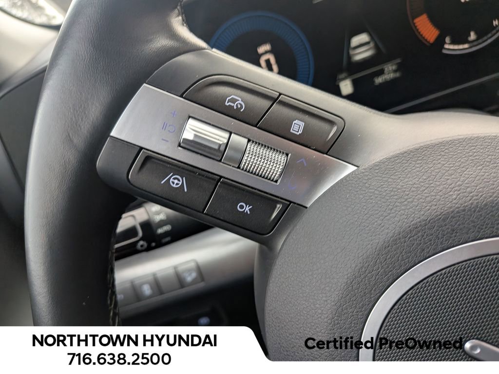 Used 2025 Hyundai Kona SEL image 28