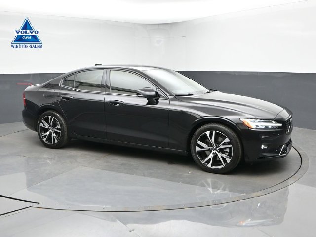 Used 2025 Volvo S60 B5 Plus AWD/4WD image 1