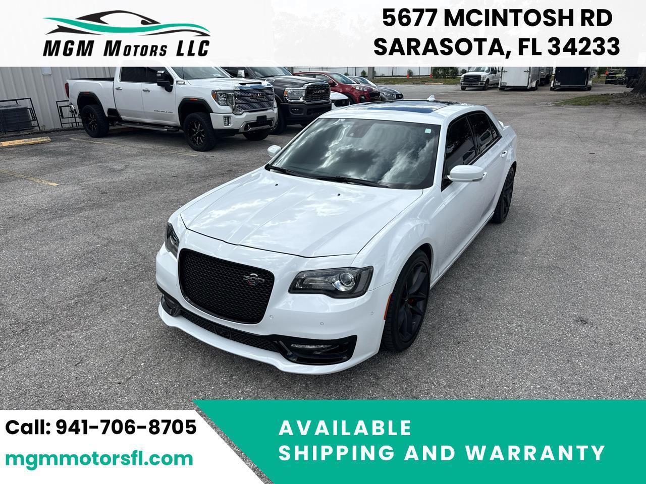 Used 2023 Chrysler 300 C RWD image 1