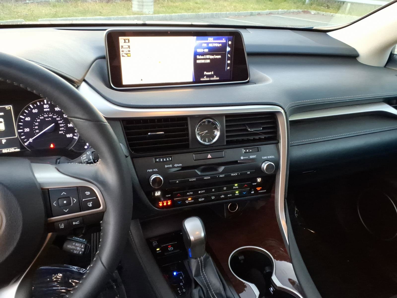 Used 2019 Lexus RX 350 AWD w/ Navigation Package image 9