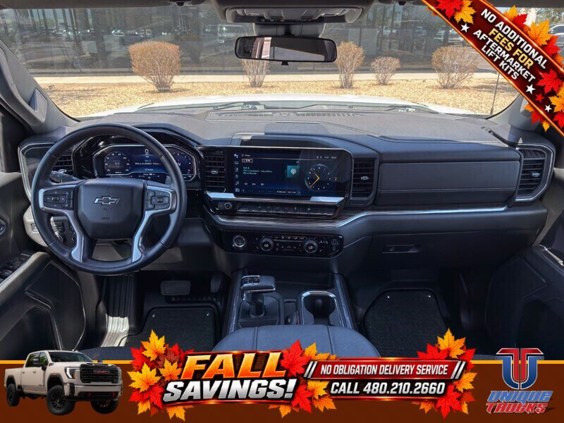Used 2023 Chevrolet Silverado 1500 RST w/ Redline Edition AWD/4WD image 31