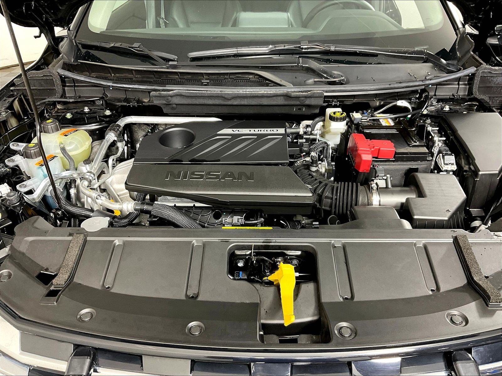 Used 2025 Nissan Rogue SV w/ SV Premium Package FWD image 30