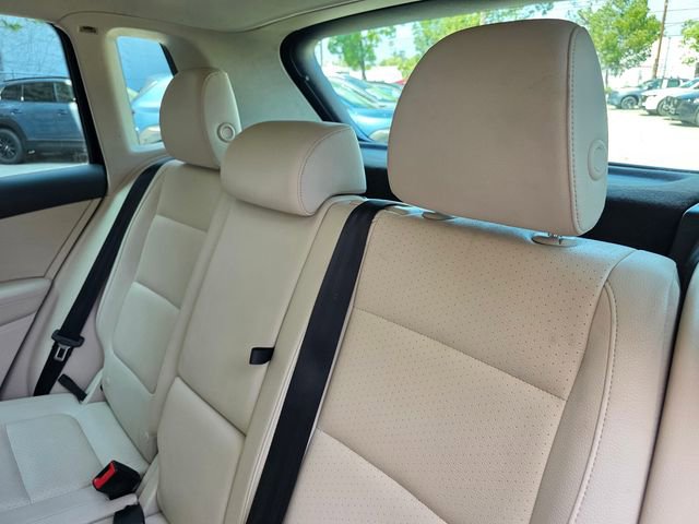 Used 2015 Volkswagen Tiguan SEL image 10