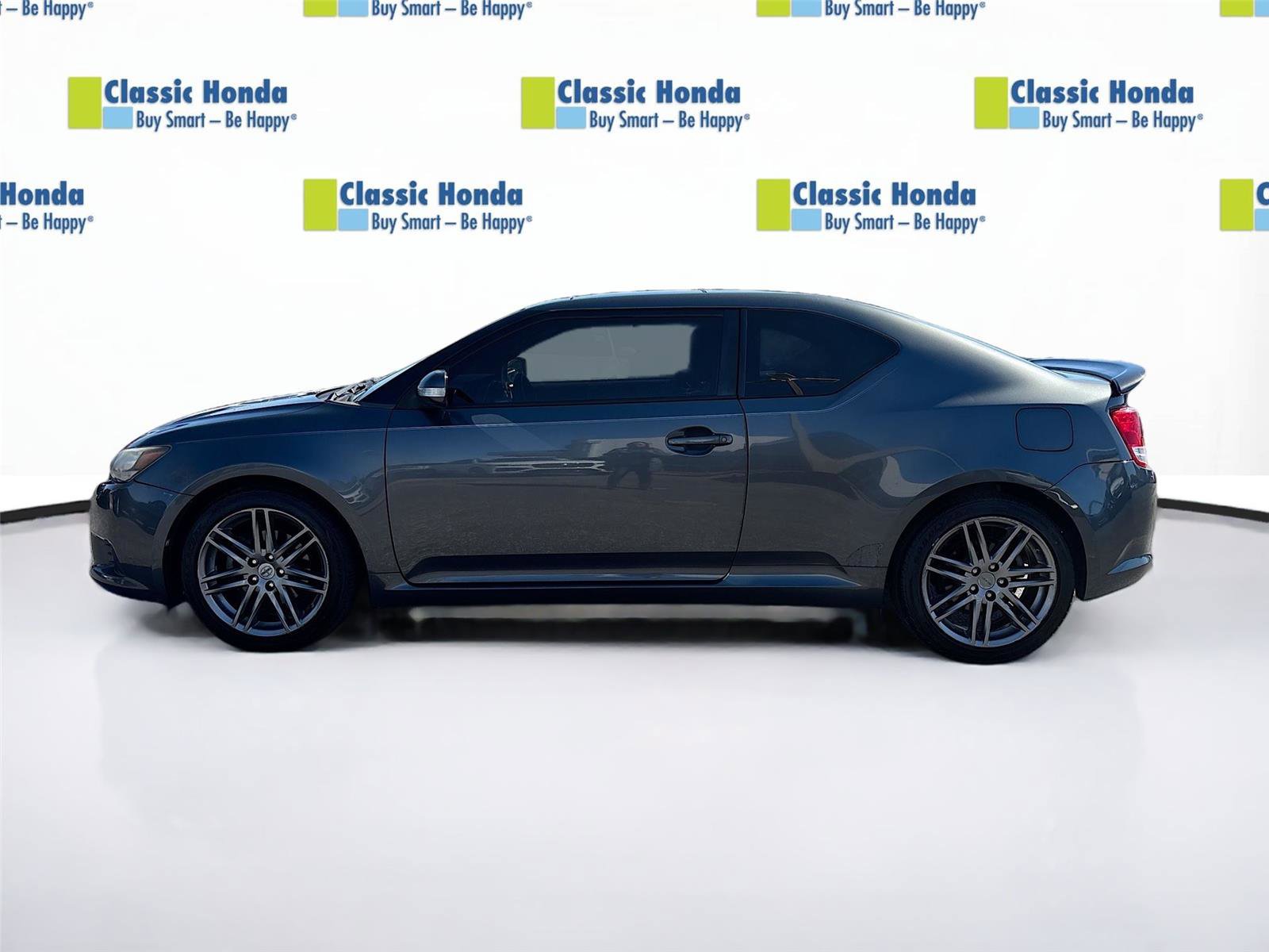 Used 2013 Scion tC image 4