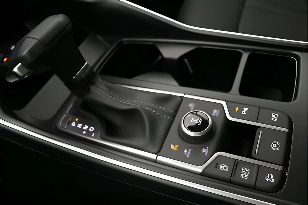 New 2025 Kia Sorento S image 16