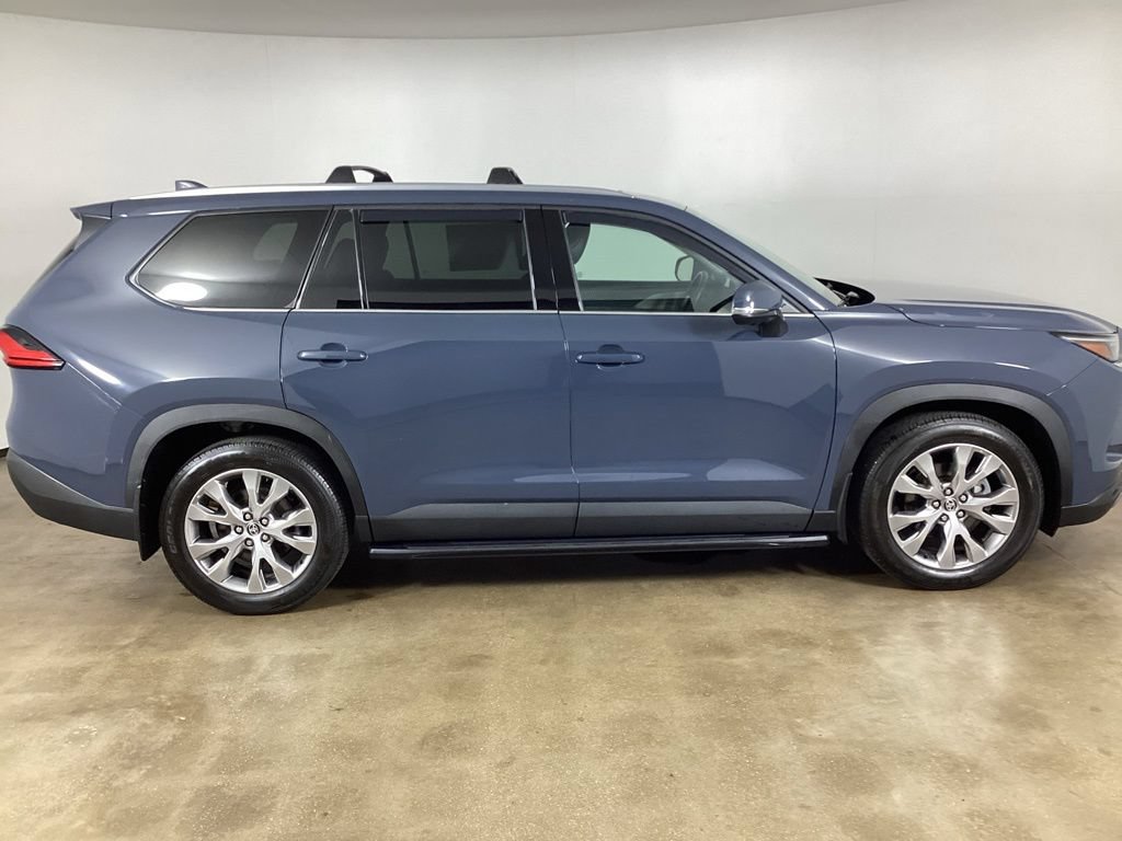 Used 2024 Toyota Grand Highlander AWD image 7