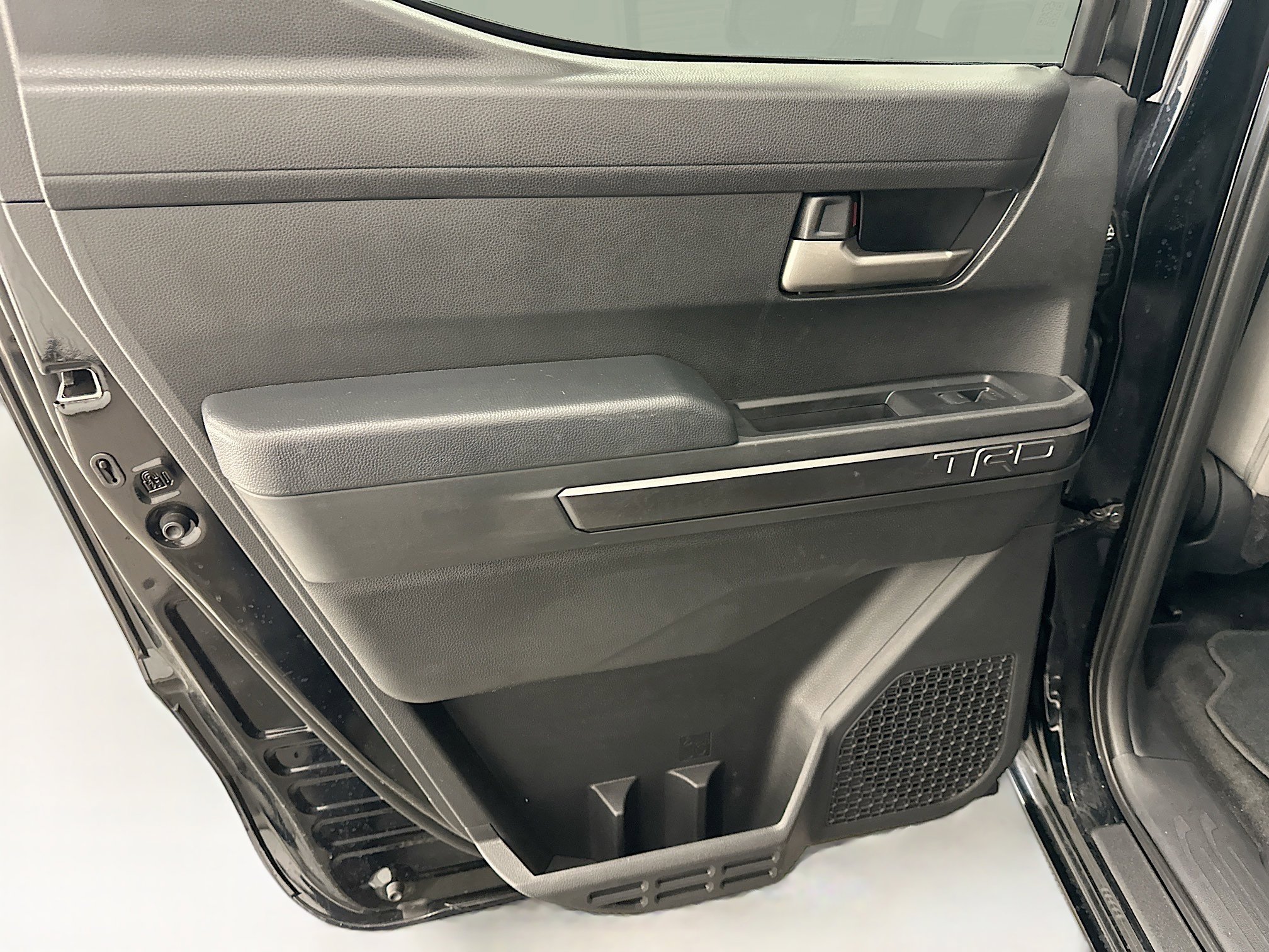 Used 2025 Toyota Tacoma TRD Off-Road image 27