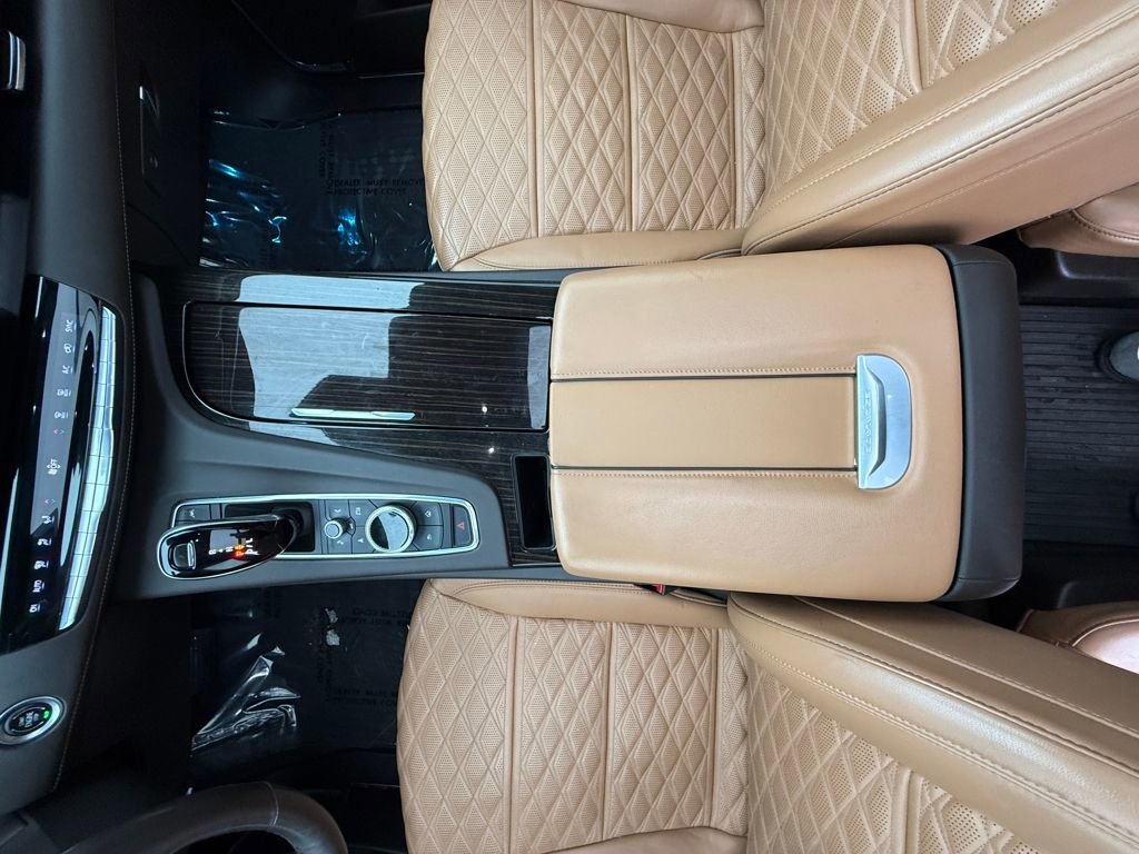 Used 2021 Cadillac Escalade Premium Luxury image 47