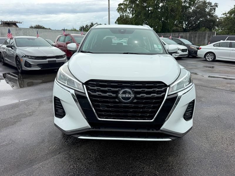 Used 2024 Nissan Kicks SV FWD image 10
