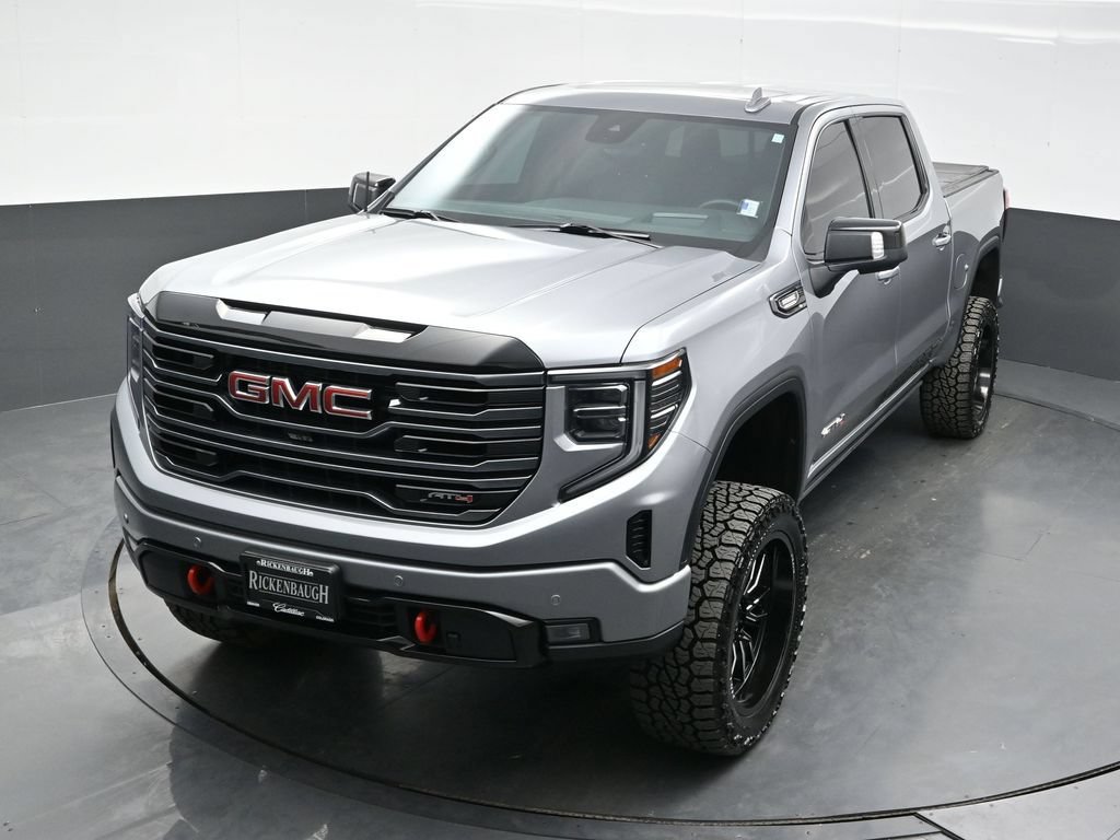 Used 2025 GMC Sierra 1500 AT4 w/ AT4 Premium Package AWD/4WD image 28