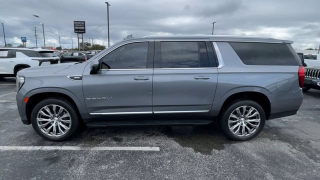 Used 2021 GMC Yukon XL Denali AWD/4WD image 7