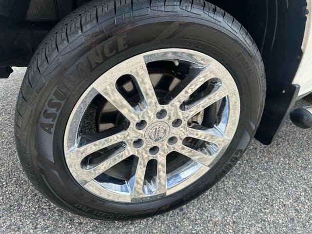 Used 2012 Nissan Titan SV w/ SV Value Truck Pkg image 36