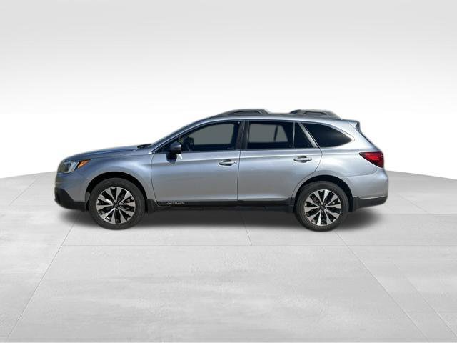 Used 2017 Subaru Outback 2.5i Limited AWD/4WD image 6