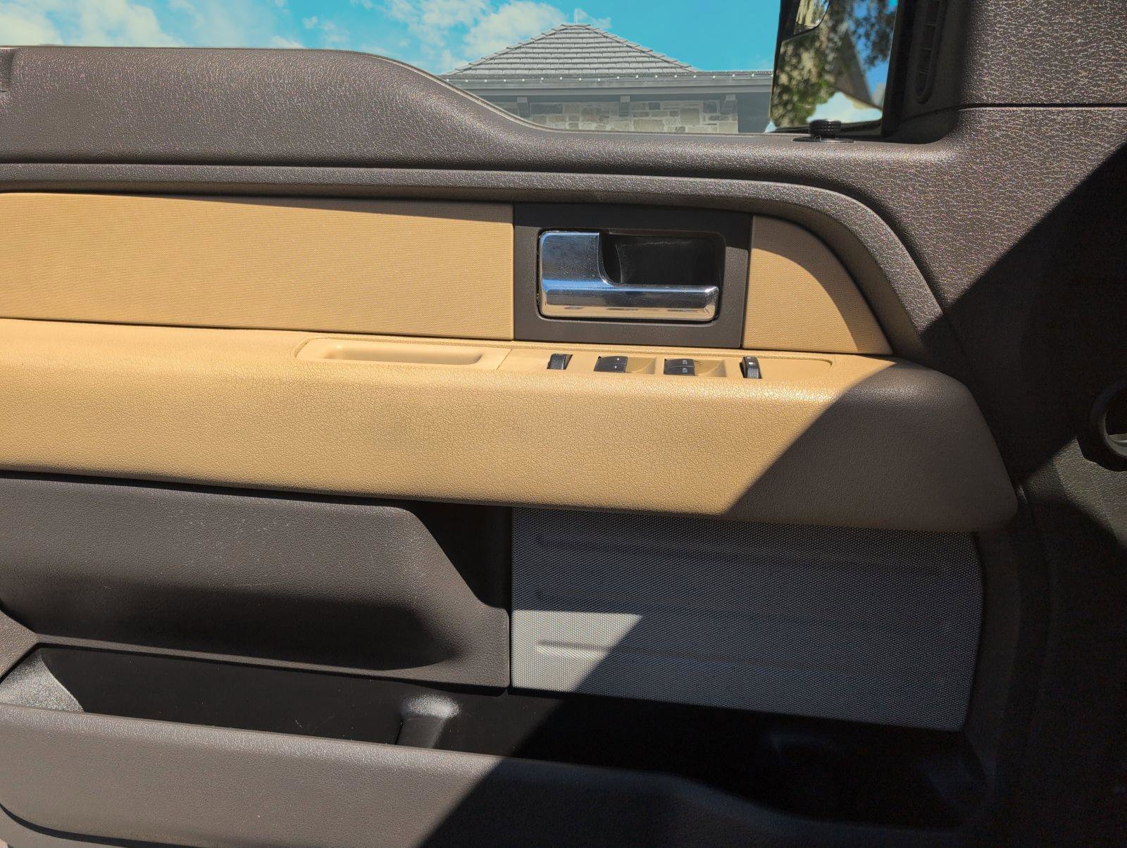 Used 2012 Ford F150 XLT image 7