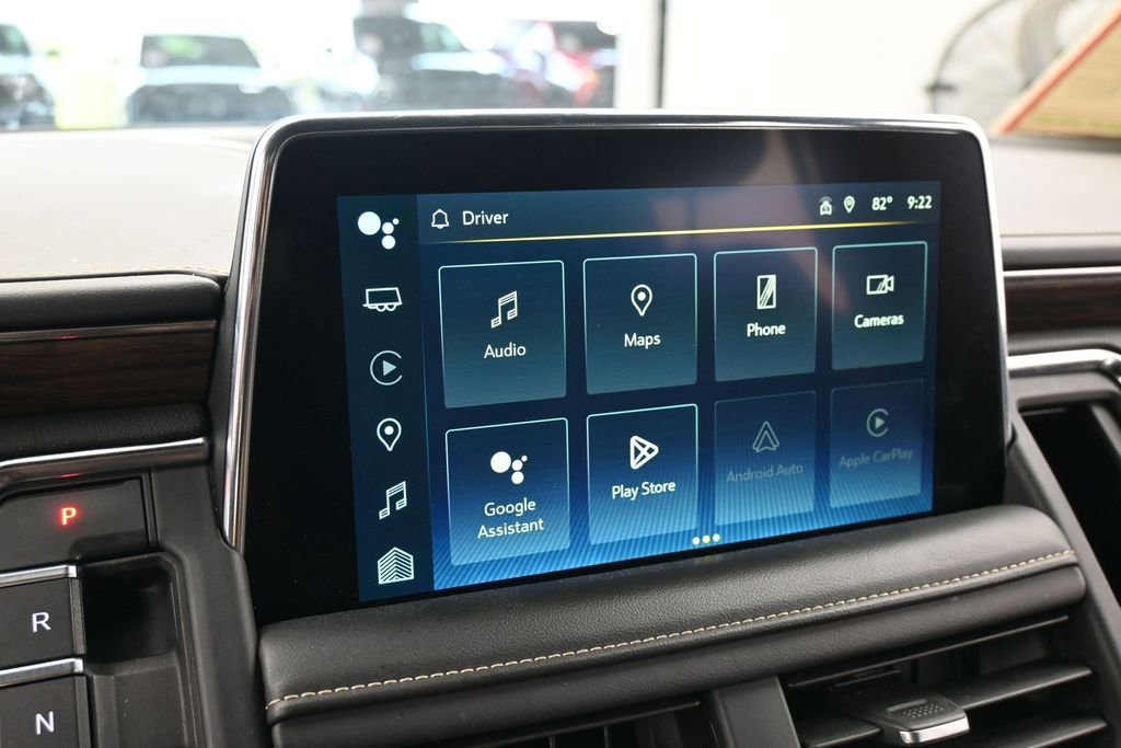 Used 2023 Chevrolet Suburban Premier AWD/4WD image 19