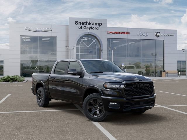 New 2026 RAM 1500 4x4 Crew Cab image 5