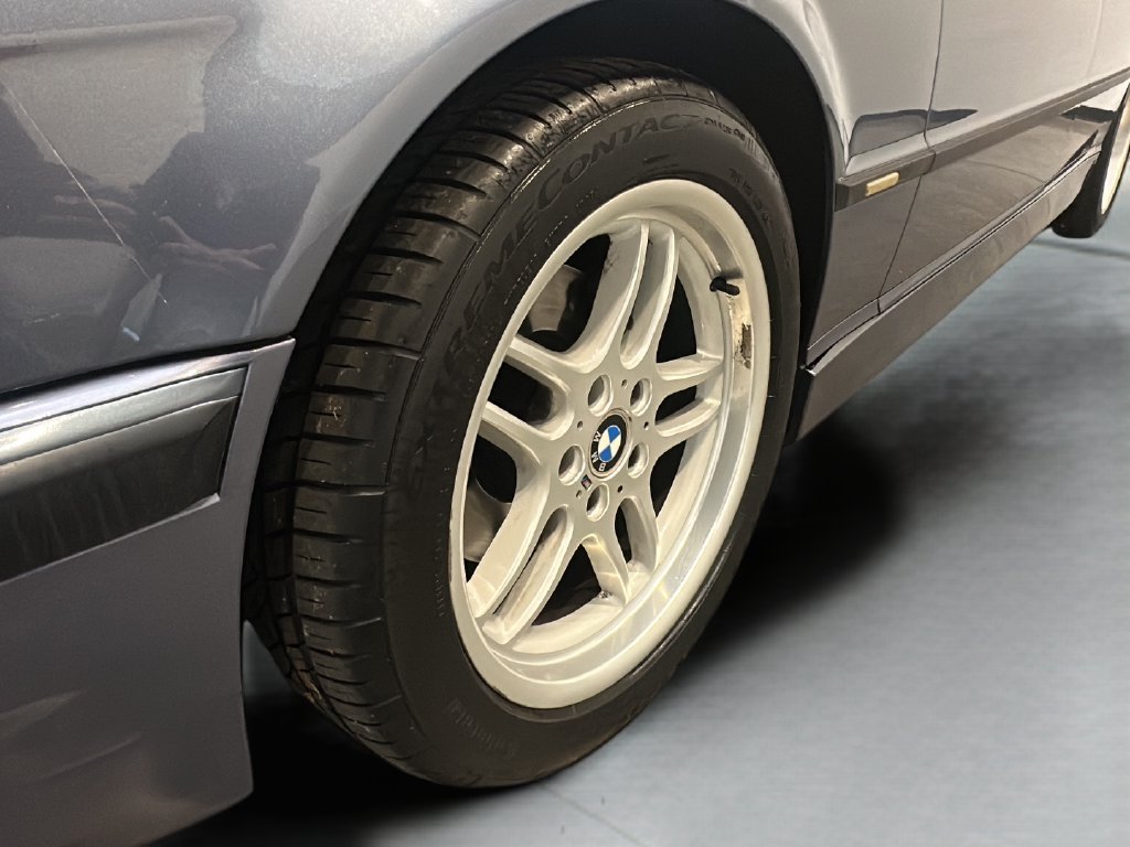 Used 2001 BMW 740i RWD image 14