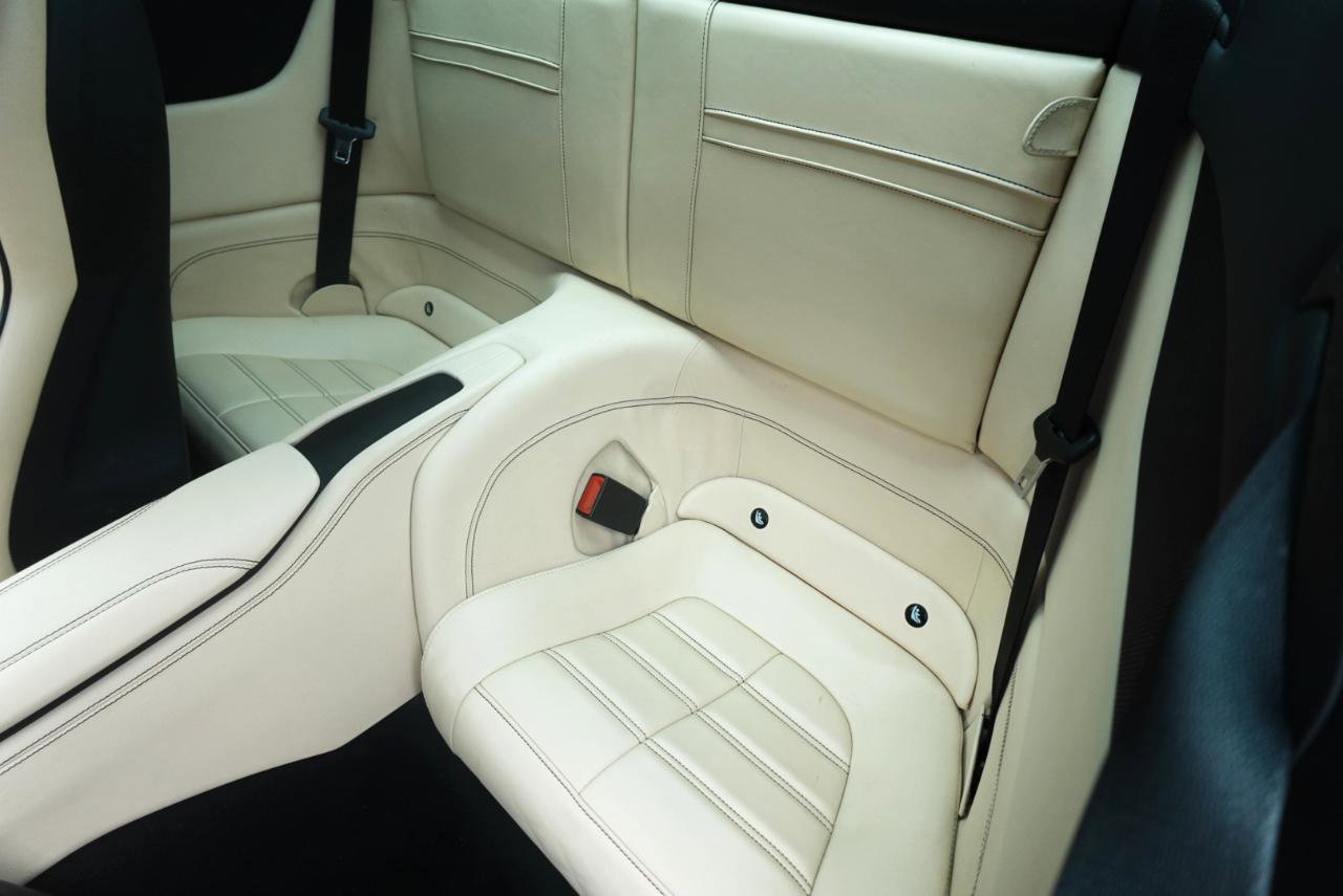 Used 2015 Ferrari California T RWD image 12
