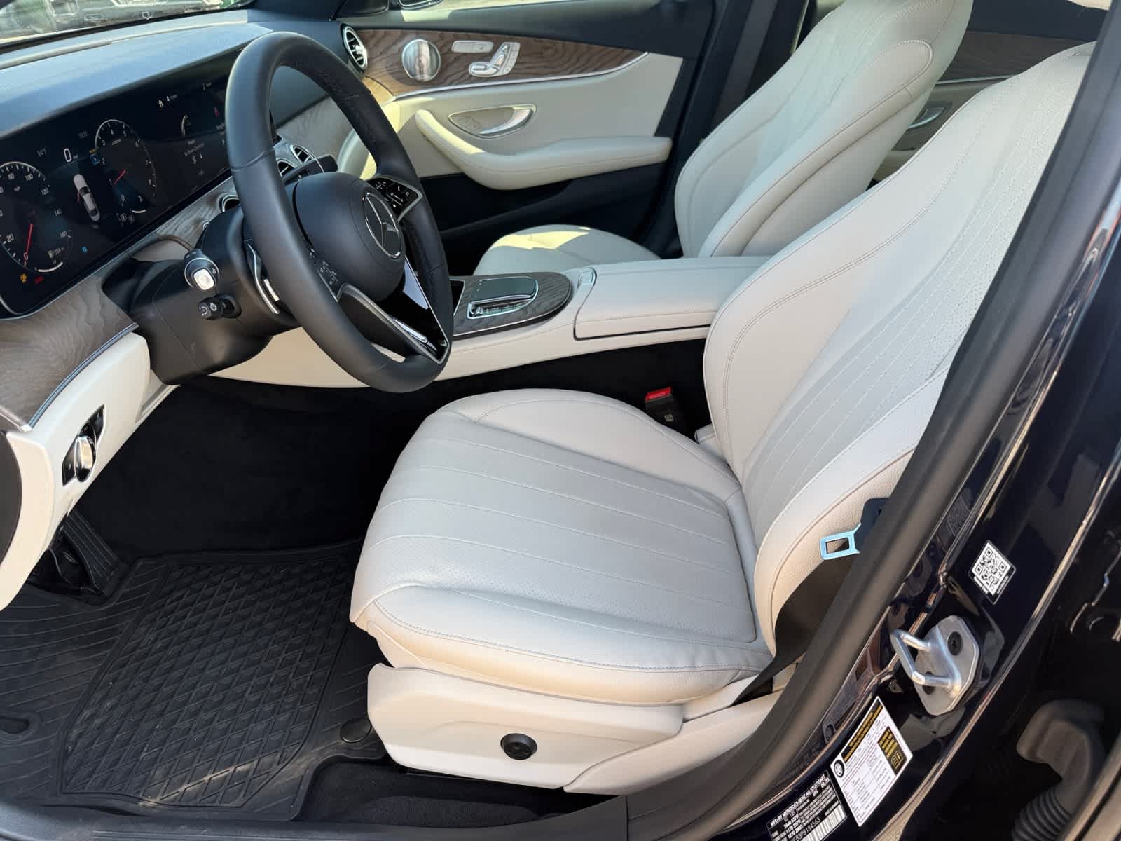 Certified 2023 Mercedes-Benz E 350 4MATIC Sedan image 10