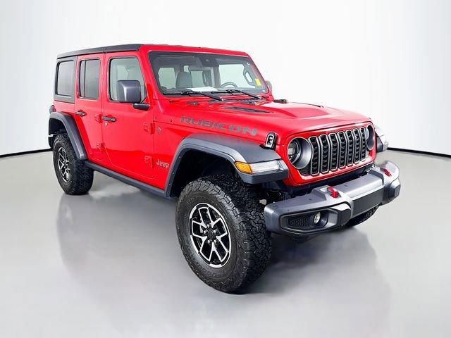 Used 2025 Jeep Wrangler Unlimited Rubicon AWD/4WD image 3