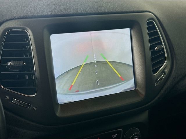 Used 2020 Jeep Compass Trailhawk image 14