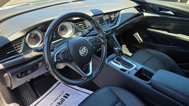 Used 2018 Buick Regal Essence image 15