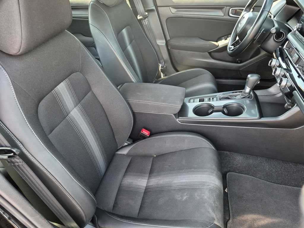 Used 2025 Honda Civic Sport image 30