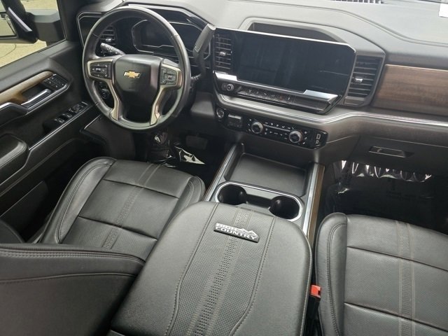 Used 2024 Chevrolet Silverado 3500 High Country image 39