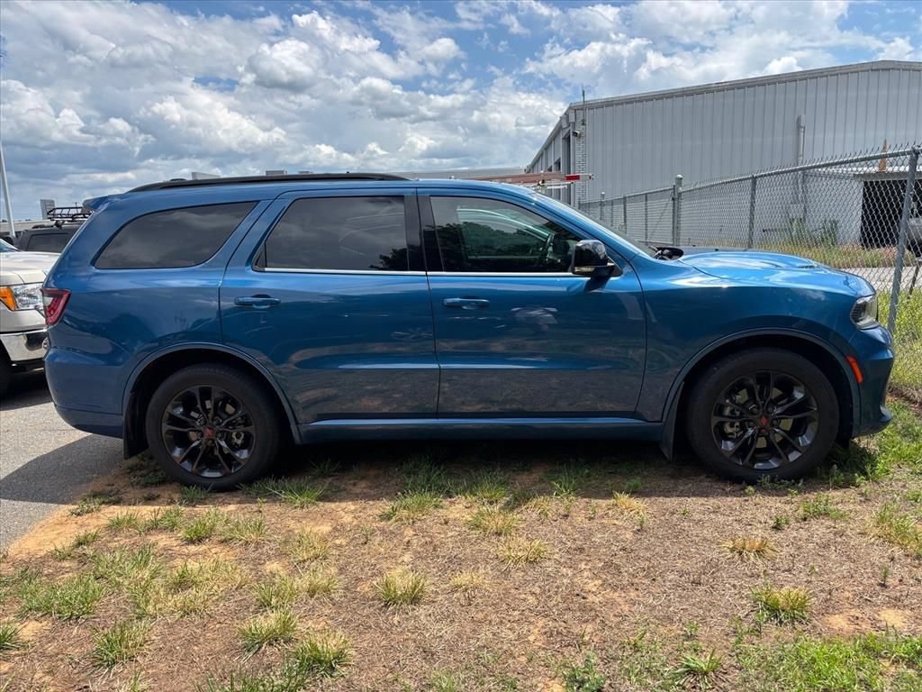 Used 2023 Dodge Durango GT RWD image 6