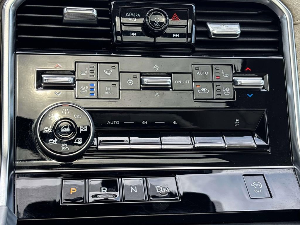 Used 2025 Nissan Armada Platinum AWD/4WD image 25