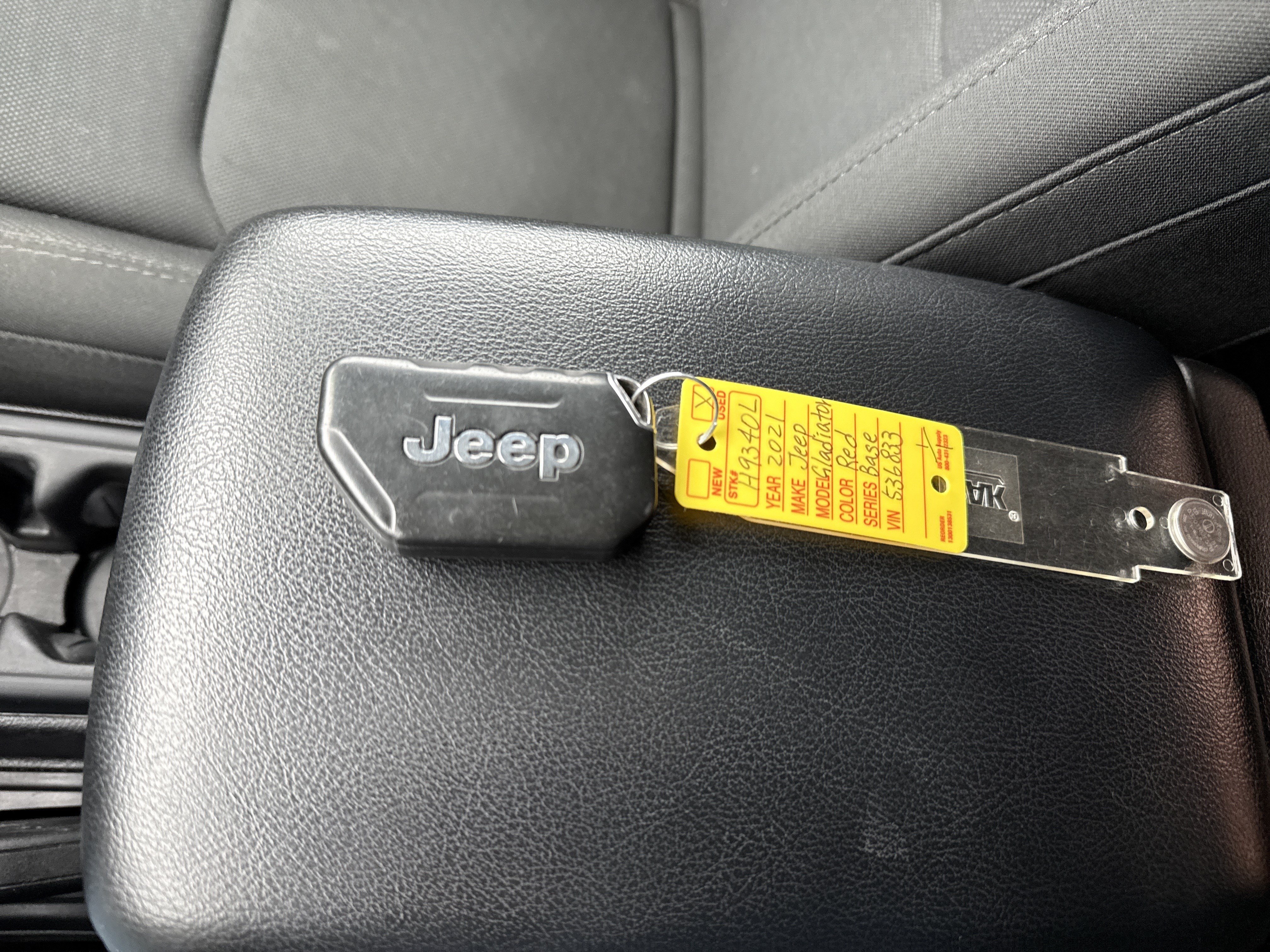 Used 2021 Jeep Gladiator Sport w/ Trailer Tow Package AWD/4WD image 37