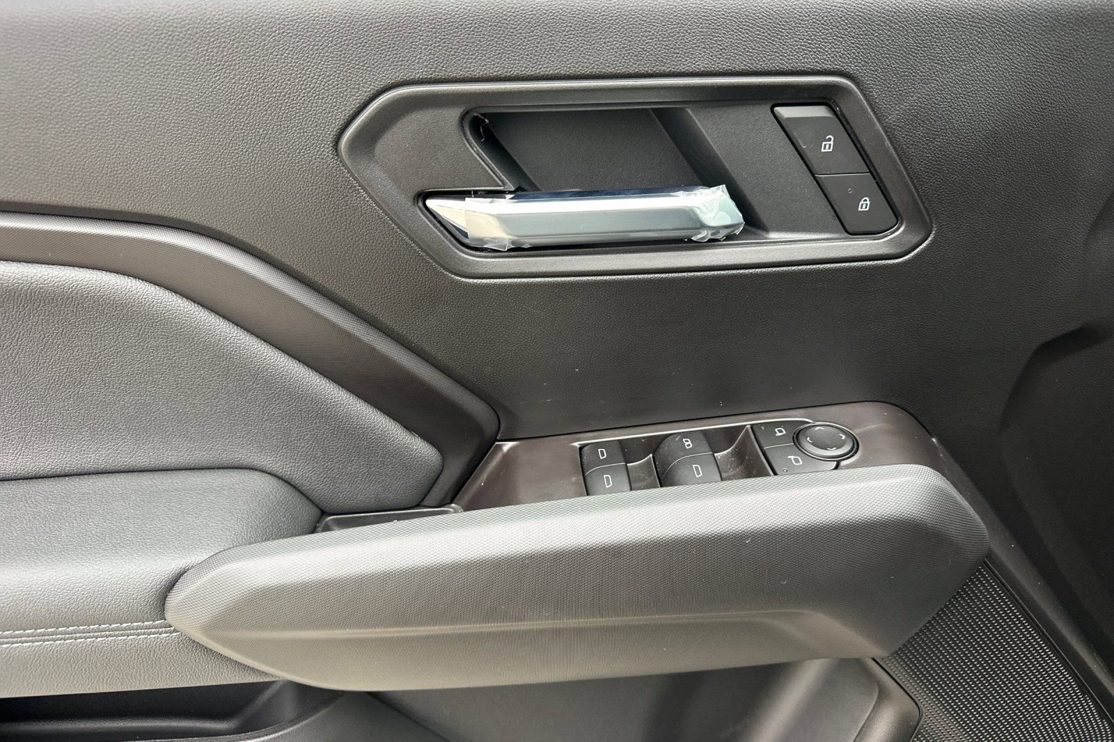 New 2026 GMC Canyon Elevation image 12