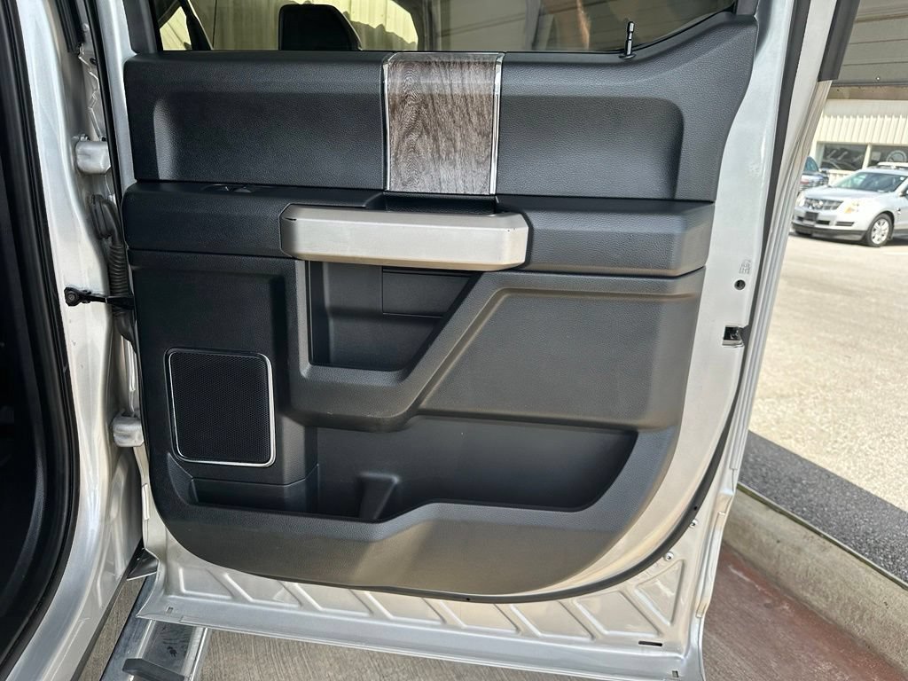 Used 2019 Ford F350 Lariat w/ Lariat Ultimate Package AWD/4WD image 33