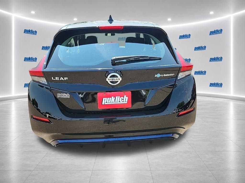 Used 2021 Nissan Leaf S w/ S Charge Package FWD image 4