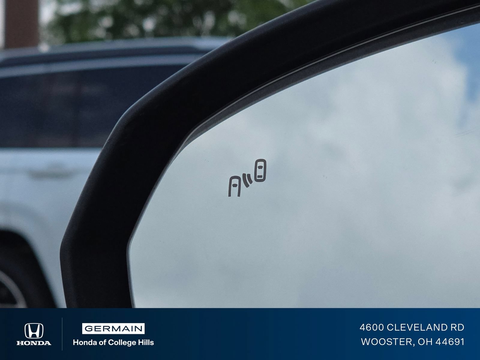 Used 2024 Volkswagen Taos SE FWD image 8