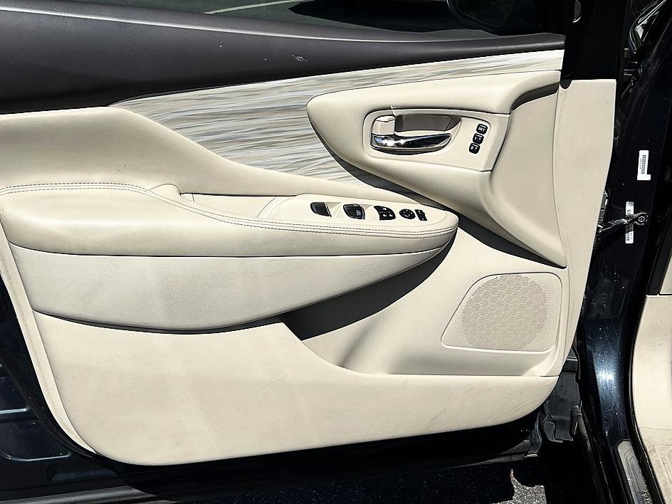 Used 2018 Nissan Murano SL w/ Moonroof Package FWD image 20