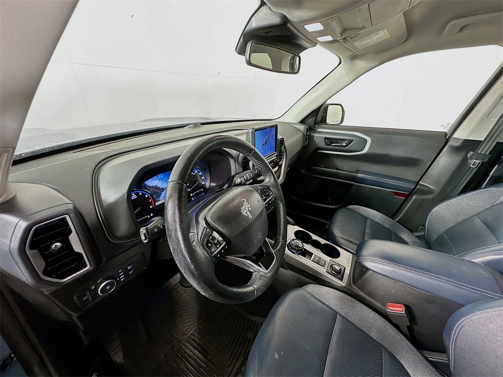 Used 2021 Ford Bronco Sport Outer Banks image 9