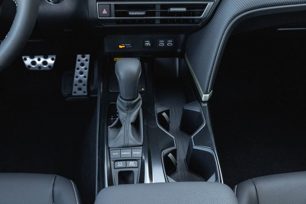New 2026 Toyota Camry SE FWD image 10