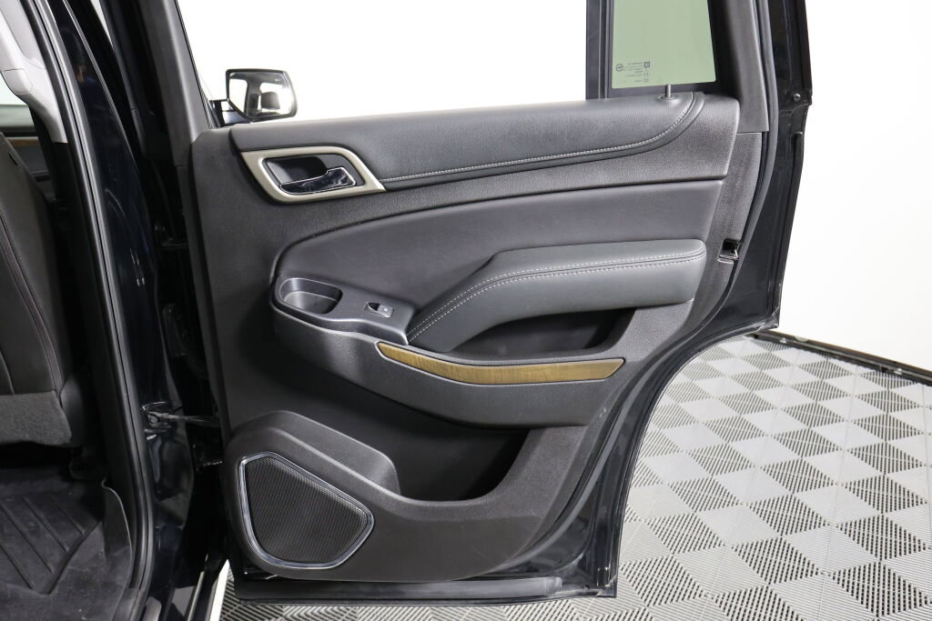 Used 2018 GMC Yukon Denali w/ Denali Ultimate Package image 25