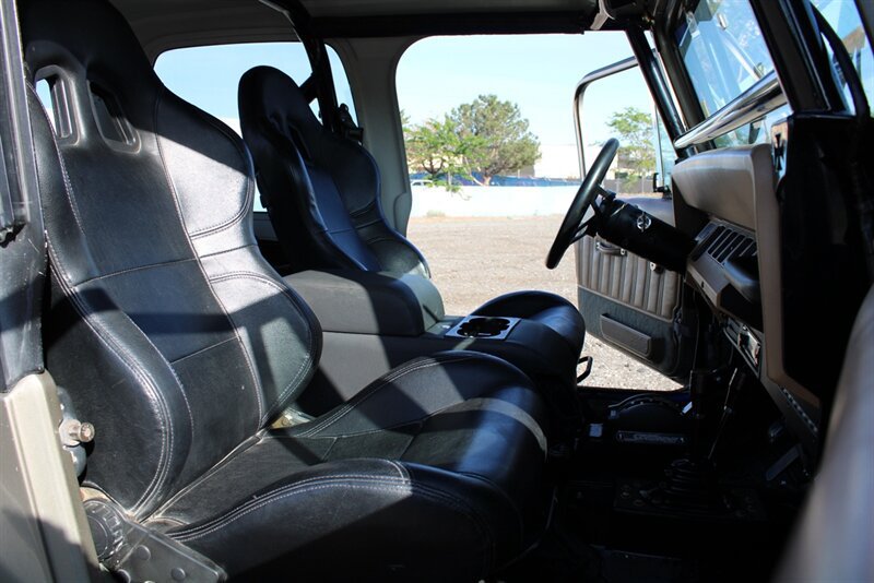 Used 1988 Jeep Wrangler Sahara AWD/4WD image 30