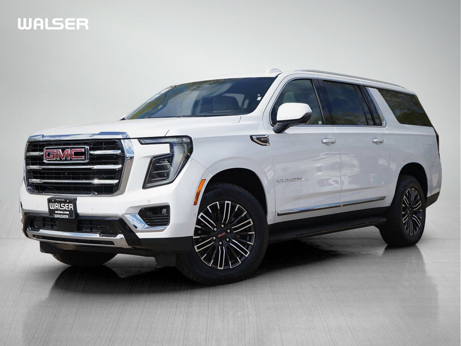 Used 2025 GMC Yukon XL Elevation w/ Technology Package AWD/4WD image 1