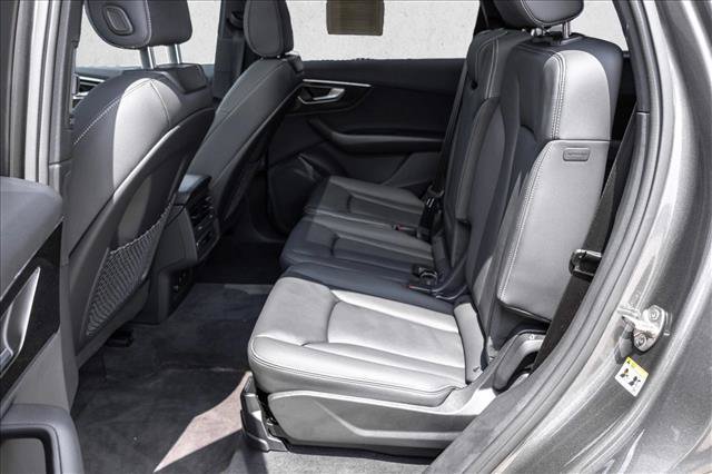 Certified 2025 Audi Q7 2.0T Premium Plus w/ Convenience Package AWD/4WD image 22