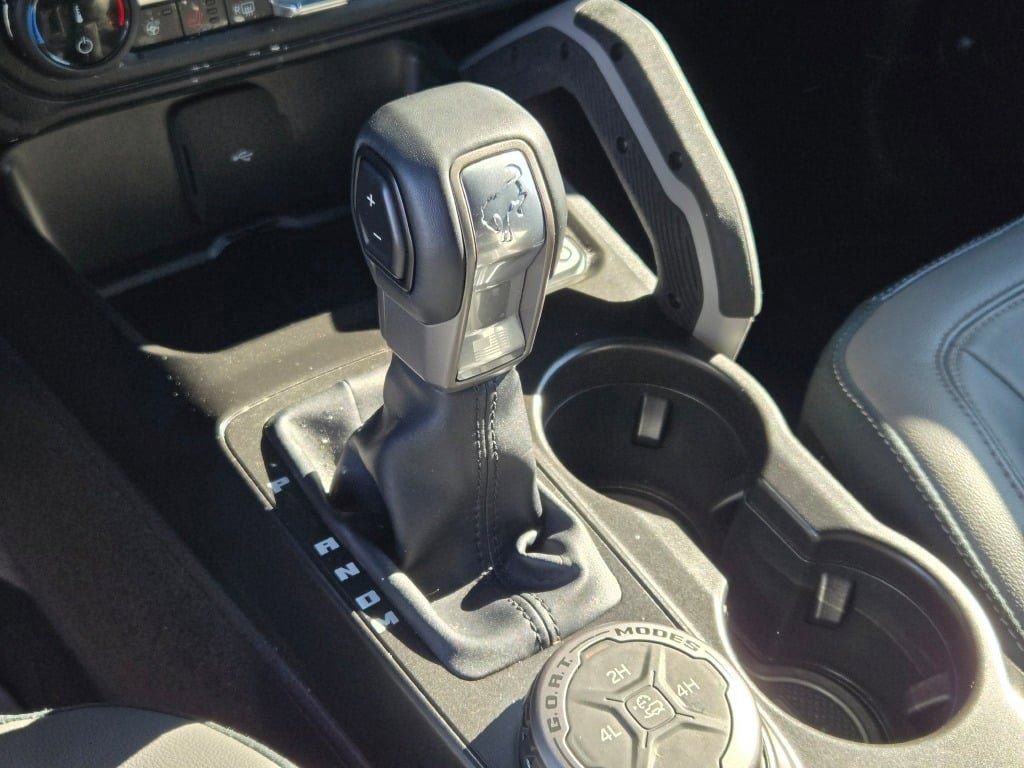 Used 2022 Ford Bronco Outer Banks image 26