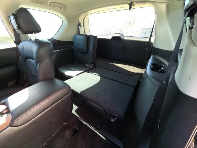 Used 2023 Nissan Armada SL w/ Captain's Chairs Package image 27