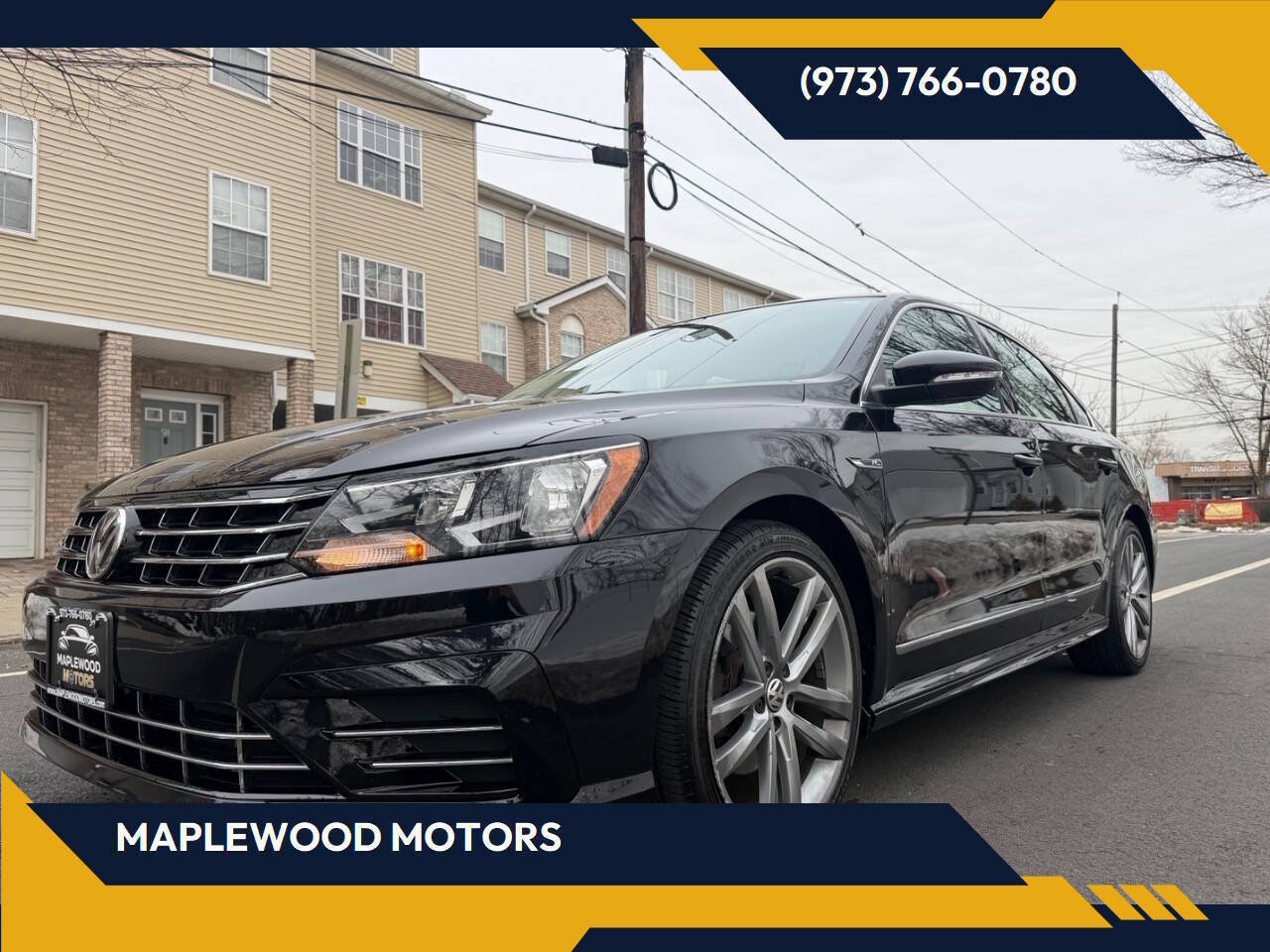 Used 2017 Volkswagen Passat 1.8T R-Line FWD image 1