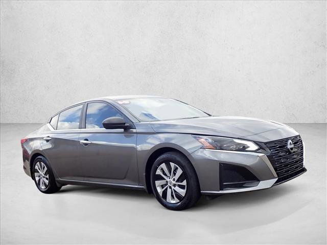 Used 2024 Nissan Altima 2.5 S image 5